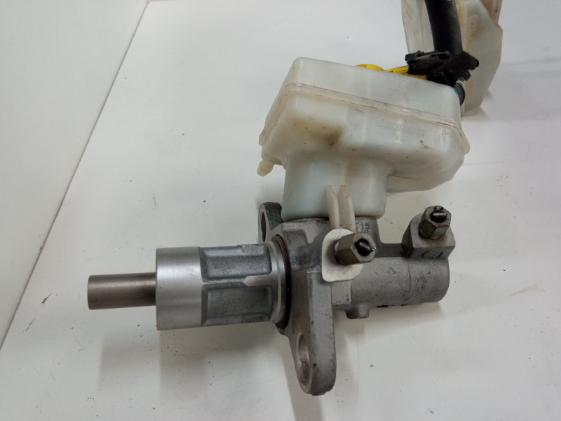 Recambio de bomba freno para opel zafira tourer c (p12) 1.6 cdti (75) referencia OEM IAM   