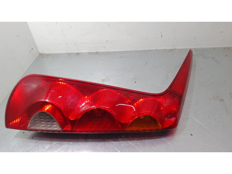 Recambio de piloto trasero izquierdo para nissan note (e11, ne11) 1.5 dci referencia OEM IAM   