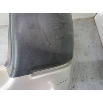 PARAGOLPES TRASERO 