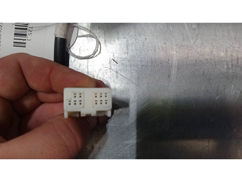 Recambio de retrovisor electrico izquierdo abatible para toyota avensis (_t25_) 2.4 (azt251_) referencia OEM IAM   