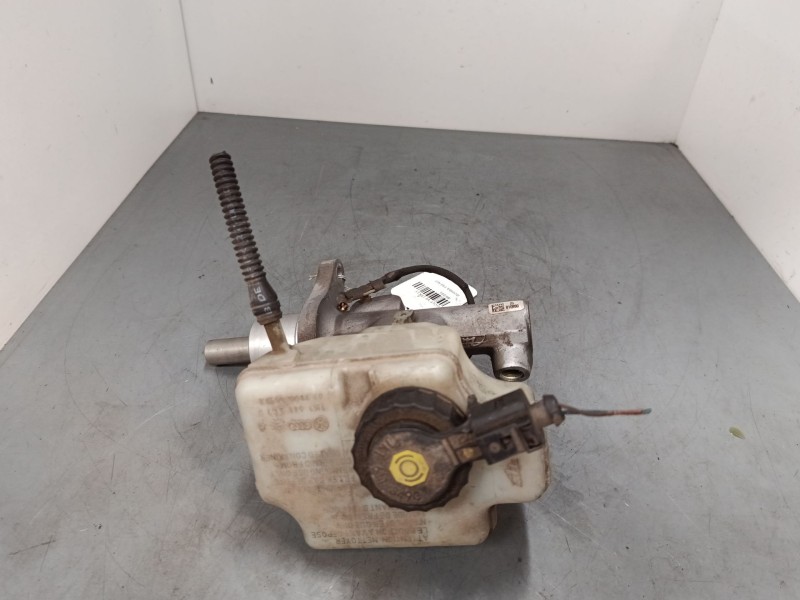 Recambio de bomba freno para volkswagen golf vi (5k1) 1.2 tsi referencia OEM IAM   