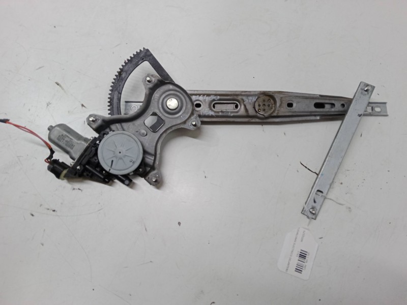 Recambio de elevalunas electrico delantero derecho para hyundai i20 i (pb, pbt) 1.2 referencia OEM IAM   