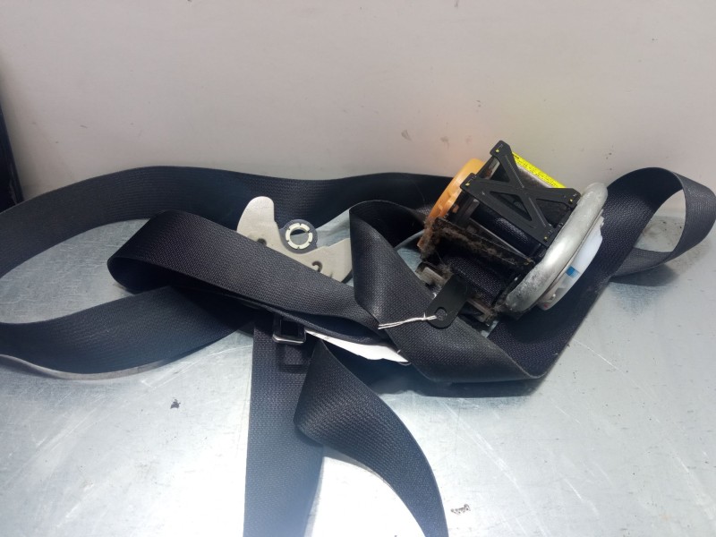 Recambio de cinturon seguridad delantero izquierdo para toyota avensis (_t25_) 2.4 (azt251_) referencia OEM IAM   