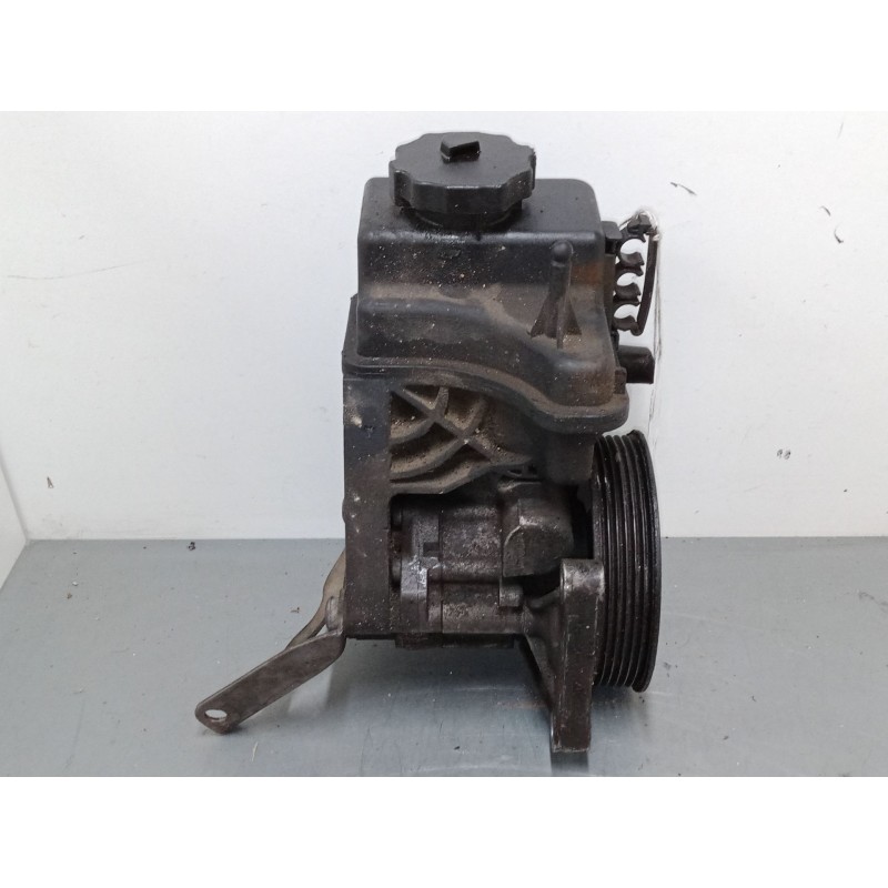 Recambio de bomba servodireccion para mercedes-benz clase e (w212) e 200 cdi / bluetec (212.005, 212.006) referencia OEM IAM   