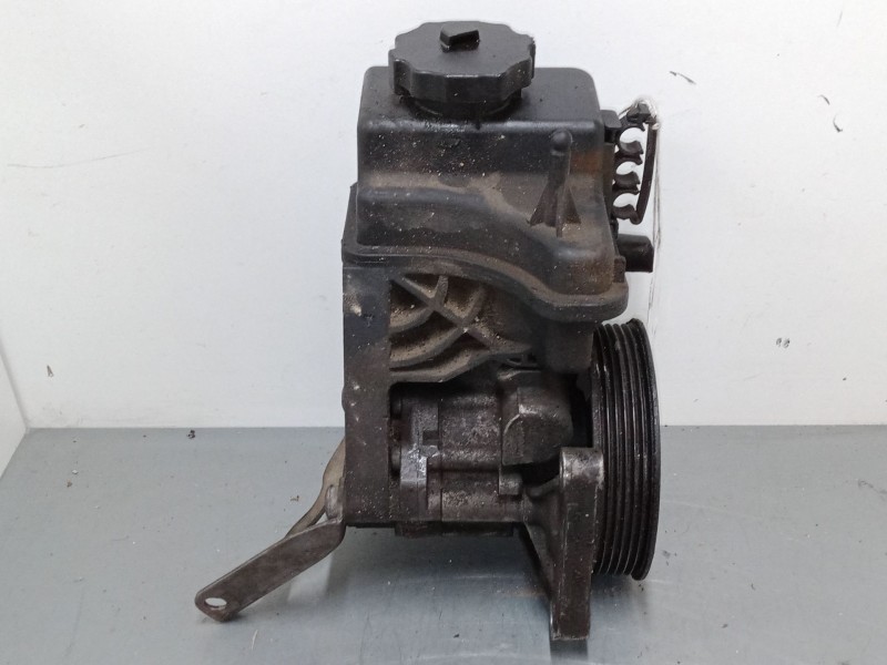 Recambio de bomba servodireccion para mercedes-benz clase e (w212) e 200 cdi / bluetec (212.005, 212.006) referencia OEM IAM   