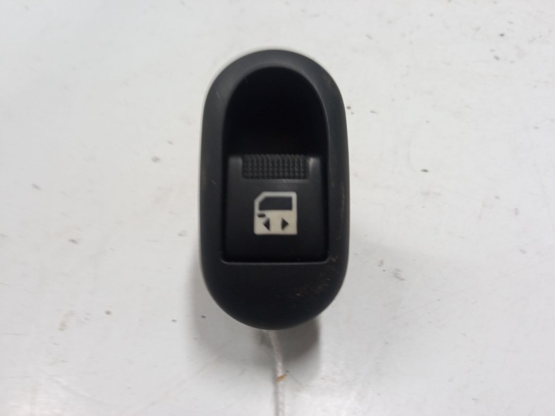 Recambio de boton apertura puerta para peugeot 1007 (km_) 1.4 hdi referencia OEM IAM   