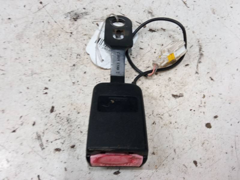 ANCLAJE CINTURON DELANTERO IZQUIERDO 