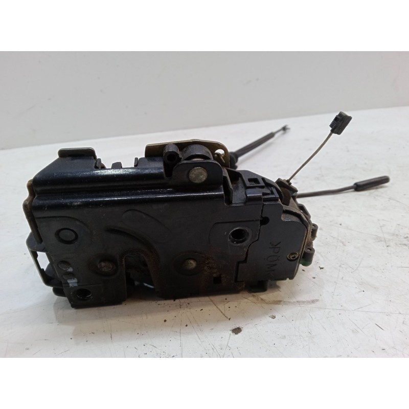 Recambio de cerradura puerta delantera izquierda para volkswagen golf iv (1j1) 1.6 referencia OEM IAM   