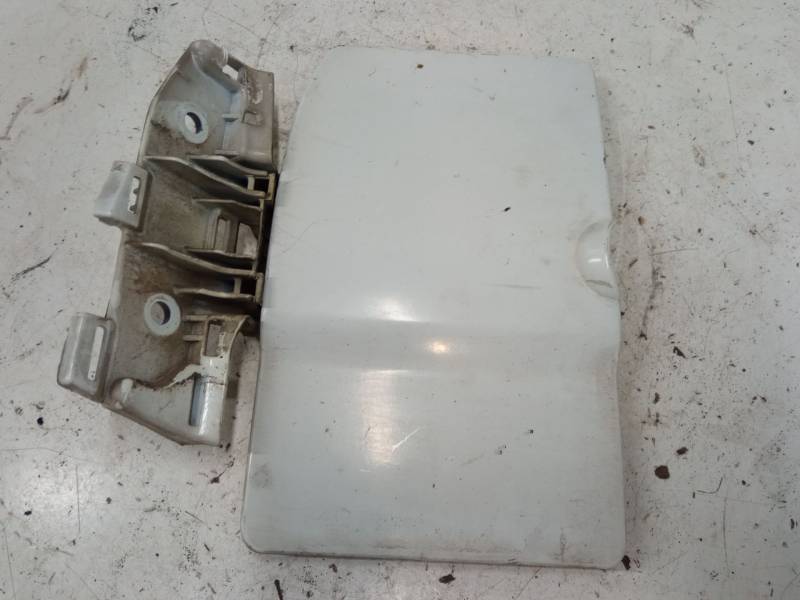 TAPA EXTERIOR COMBUSTIBLE 