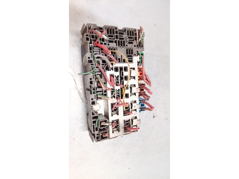 Recambio de caja reles / fusibles para renault laguna ii (bg0/1_) 1.9 dci (bg08, bg0g) referencia OEM IAM   