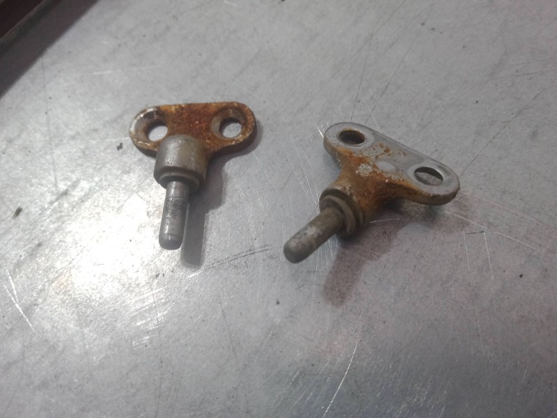 Recambio de luna puerta delantera izquierda para citroën 2 cv 6 referencia OEM IAM   