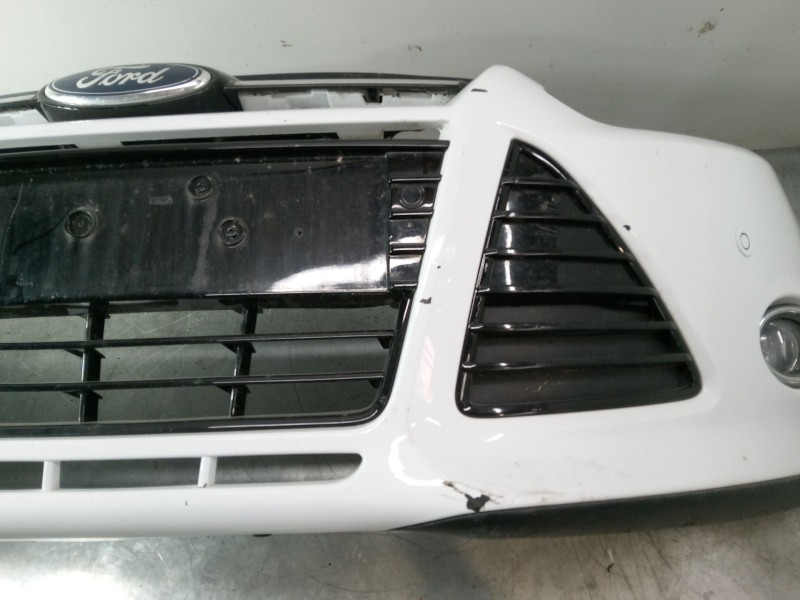 Recambio de paragolpes delantero para ford focus iii 1.6 tdci referencia OEM IAM   