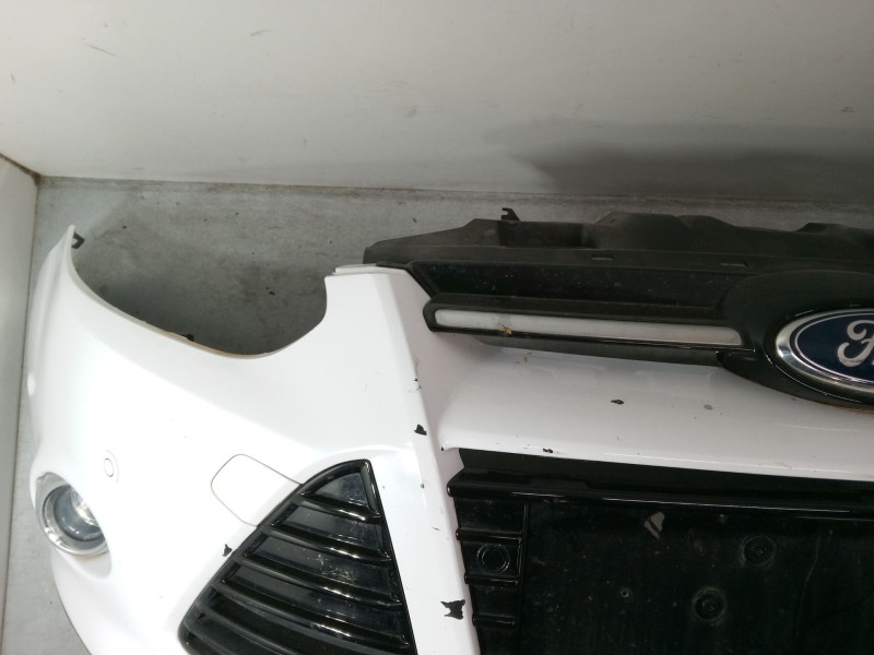Recambio de paragolpes delantero para ford focus iii 1.6 tdci referencia OEM IAM   
