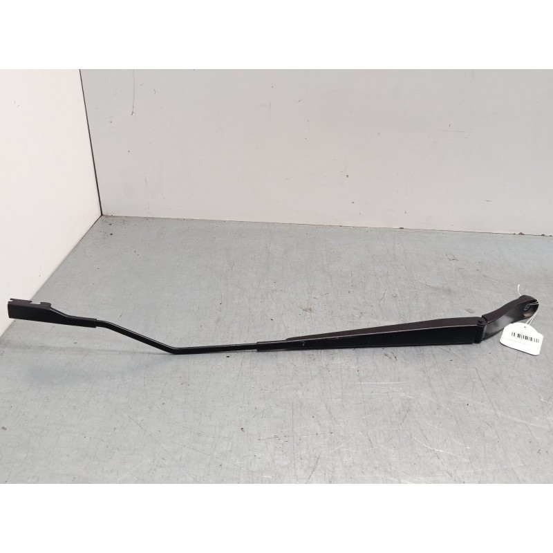 Recambio de brazo limpia delantero derecho para mg zs suv (azs1) 1.0 t-gdi referencia OEM IAM 10322679  