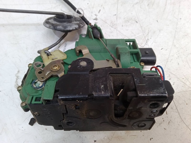 Recambio de cerradura puerta delantera izquierda para volkswagen golf iv (1j1) 1.6 referencia OEM IAM   