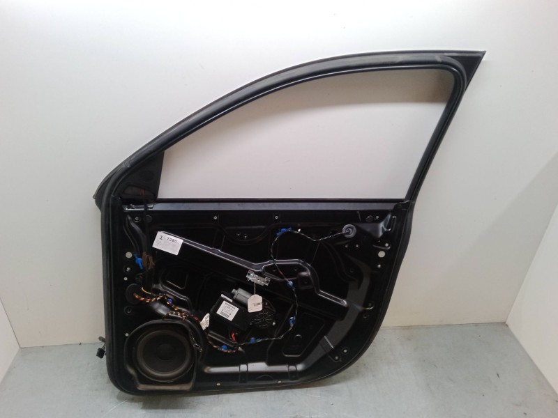 Recambio de elevalunas electrico delantero derecho para volkswagen touareg (7la, 7l6, 7l7) 2.5 r5 tdi referencia OEM IAM 3D19597