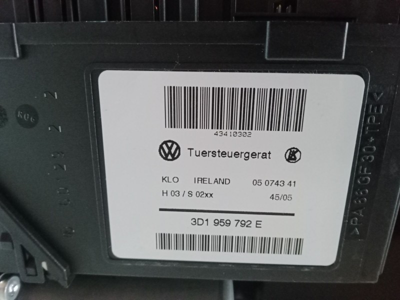 Recambio de elevalunas electrico delantero derecho para volkswagen touareg (7la, 7l6, 7l7) 2.5 r5 tdi referencia OEM IAM 3D19597
