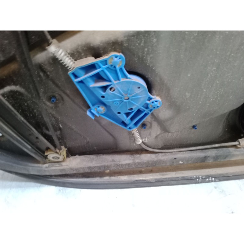 Recambio de elevalunas electrico delantero derecho para volkswagen touareg (7la, 7l6, 7l7) 2.5 r5 tdi referencia OEM IAM 3D19597