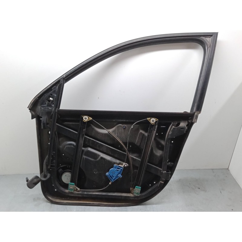 Recambio de elevalunas electrico delantero izquierdo para volkswagen touareg (7la, 7l6, 7l7) 2.5 r5 tdi referencia OEM IAM 3D195