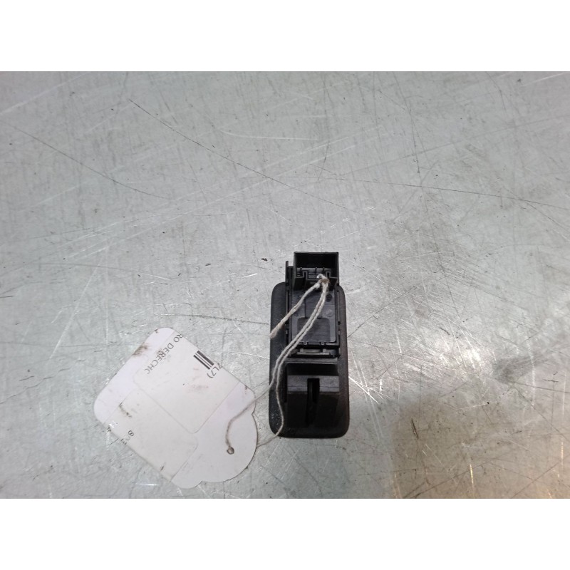 Recambio de mando elevalunas delantero derecho para volkswagen touareg (7la, 7l6, 7l7) 2.5 r5 tdi referencia OEM IAM   