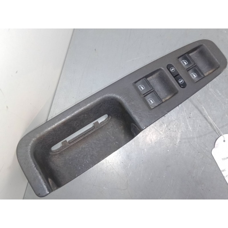 Recambio de mando elevalunas delantero izquierdo para volkswagen touareg (7la, 7l6, 7l7) 2.5 r5 tdi referencia OEM IAM 7L6959657