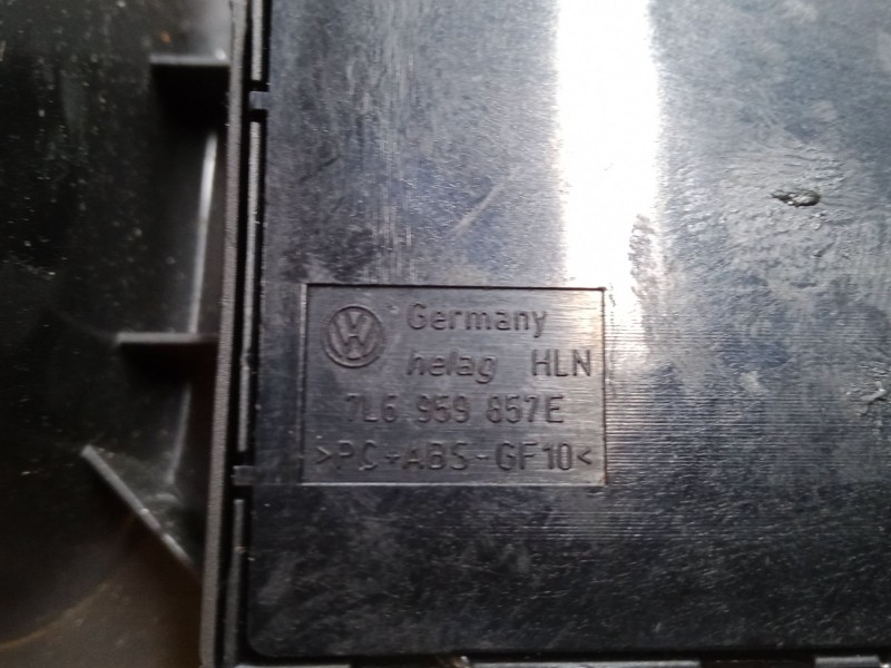 Recambio de mando elevalunas delantero izquierdo para volkswagen touareg (7la, 7l6, 7l7) 2.5 r5 tdi referencia OEM IAM 7L6959657