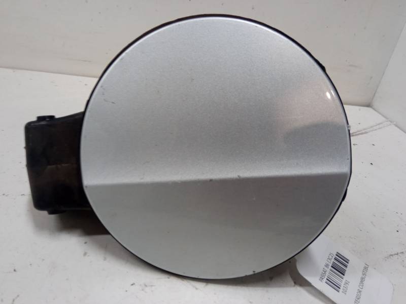 TAPA EXTERIOR COMBUSTIBLE 