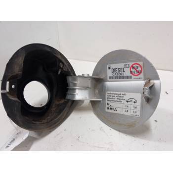 TAPA EXTERIOR COMBUSTIBLE 