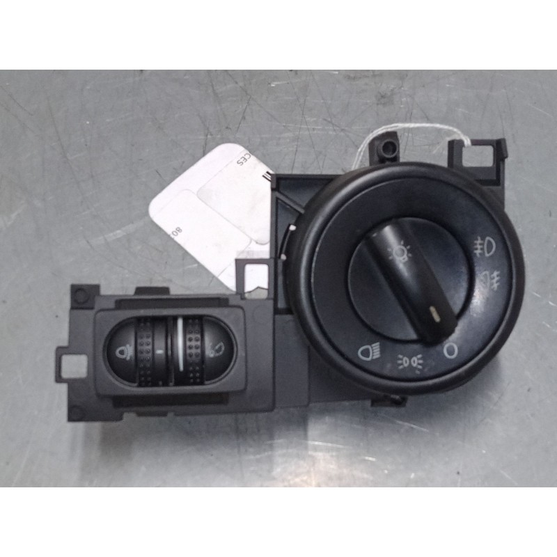 Recambio de conmutador de luces para volkswagen touareg (7la, 7l6, 7l7) 2.5 r5 tdi referencia OEM IAM 7L6858903T  
