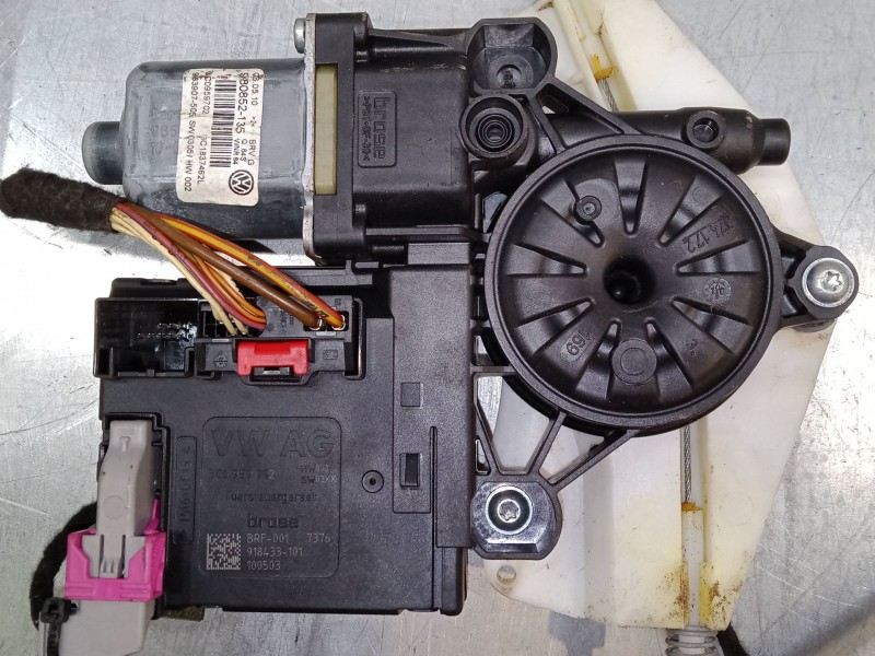 Recambio de elevalunas electrico delantero derecho para volkswagen passat b6 variant (3c5) 2.0 tdi referencia OEM IAM 3C0959702 