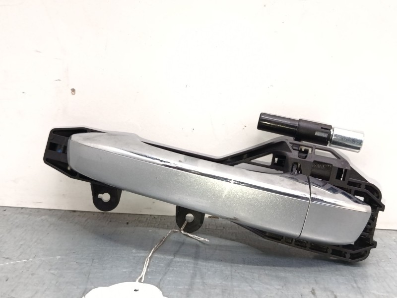 Recambio de maneta exterior puerta trasera izquierda para mg zs suv (azs1) 1.0 t-gdi referencia OEM IAM 11127280  