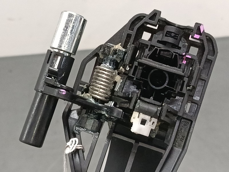 Recambio de maneta exterior puerta trasera derecha para mg zs suv (azs1) 1.0 t-gdi referencia OEM IAM 11127280  