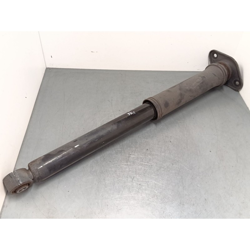 Recambio de amortiguador trasero izquierdo para mg zs suv (azs1) 1.0 t-gdi referencia OEM IAM 10825265  