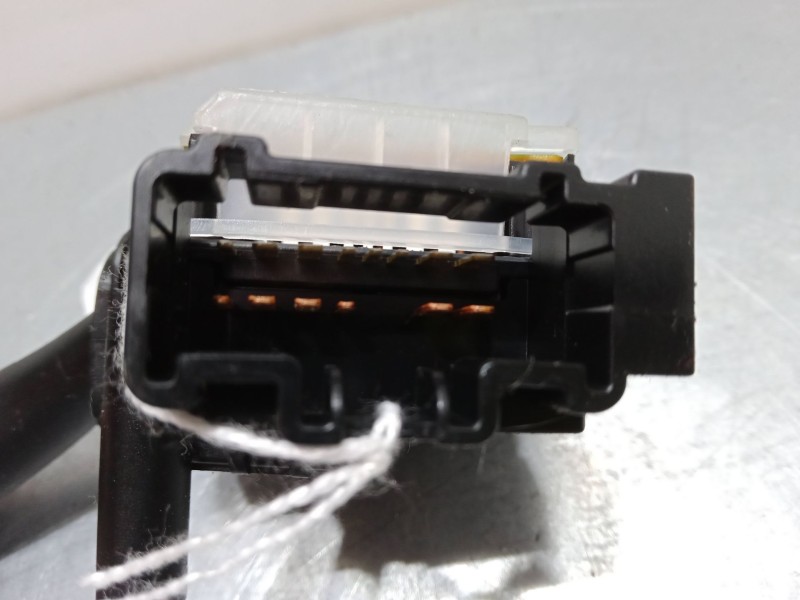 Recambio de mando limpiaparabrisas para toyota avensis (_t25_) 2.4 (azt251_) referencia OEM IAM   