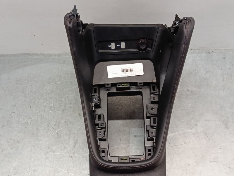 Recambio de consola central inferior para mg zs suv (azs1) 1.0 t-gdi referencia OEM IAM   