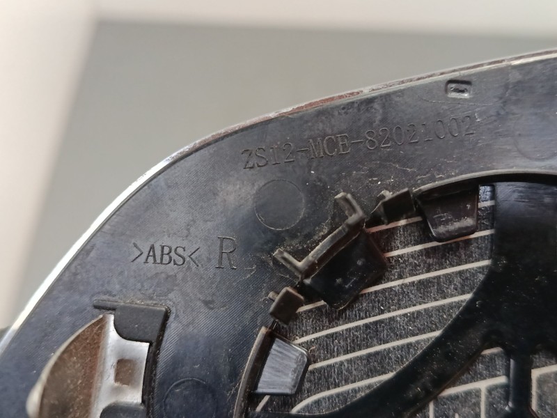 Recambio de cristal retrovisor derecho para mg zs suv (azs1) 1.0 t-gdi referencia OEM IAM 82021002  