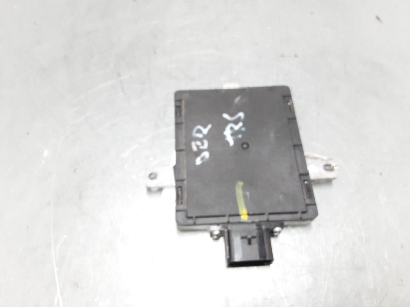 Recambio de modulo radar control distancia para mg zs suv (azs1) 1.0 t-gdi referencia OEM IAM 11489899  