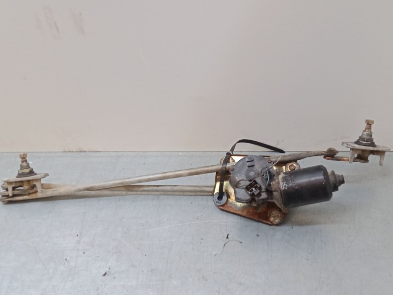 Recambio de motor limpia delantero para mitsubishi montero io i (h6_w, h7_w) 1.8 gdi (h66w, h76w) referencia OEM IAM   