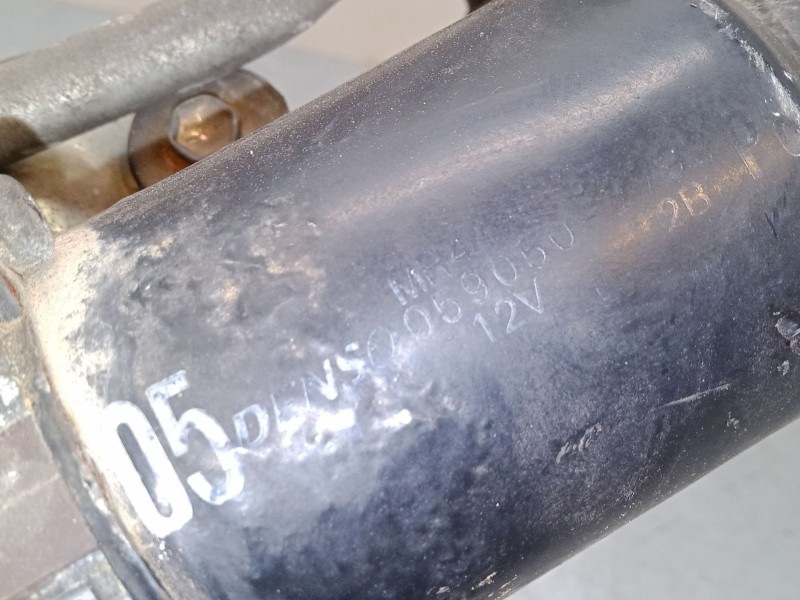 Recambio de motor limpia delantero para mitsubishi montero io i (h6_w, h7_w) 1.8 gdi (h66w, h76w) referencia OEM IAM   