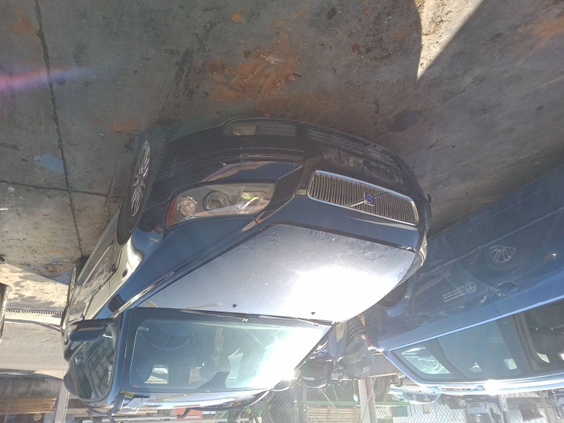 volvo v50 (545) del año 2005