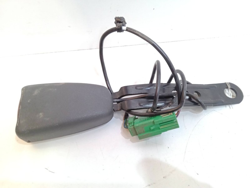 Recambio de anclaje cinturon delantero derecho para volvo s40 i (644) 2.0 t referencia OEM IAM   
