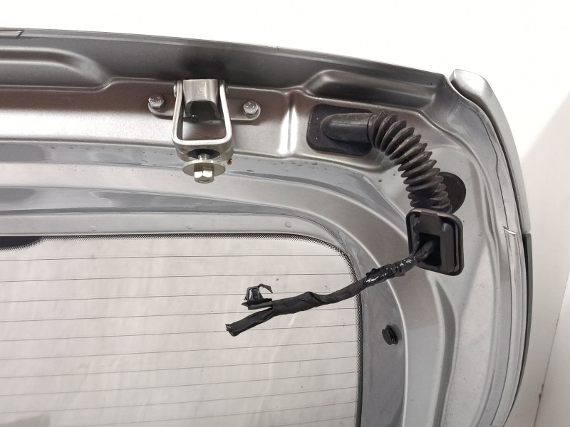 Recambio de porton trasero para mg zs suv (azs1) 1.0 t-gdi referencia OEM IAM 10691021SEPP  