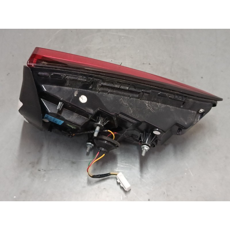 Recambio de piloto trasero porton derecho para mg zs suv (azs1) 1.0 t-gdi referencia OEM IAM 10571684  