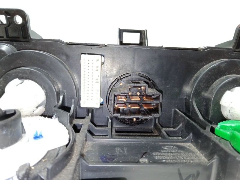 Recambio de mando calefaccion / a/a para hyundai i10 ii (ba, ia) 1.0 referencia OEM IAM C329QADAA-02 97250-B9AA0PGB 