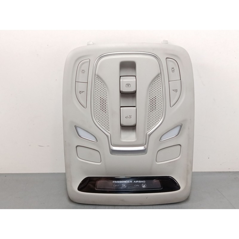 Recambio de luz interior delantera para mg zs suv (azs1) 1.0 t-gdi referencia OEM IAM 10454048ASA  