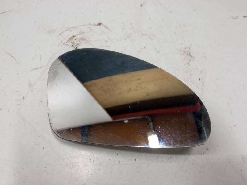 CRISTAL RETROVISOR DERECHO 