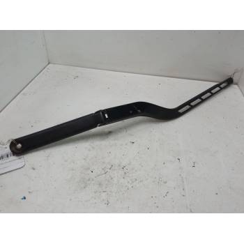BRAZO LIMPIA DELANTERO IZQUIERDO 