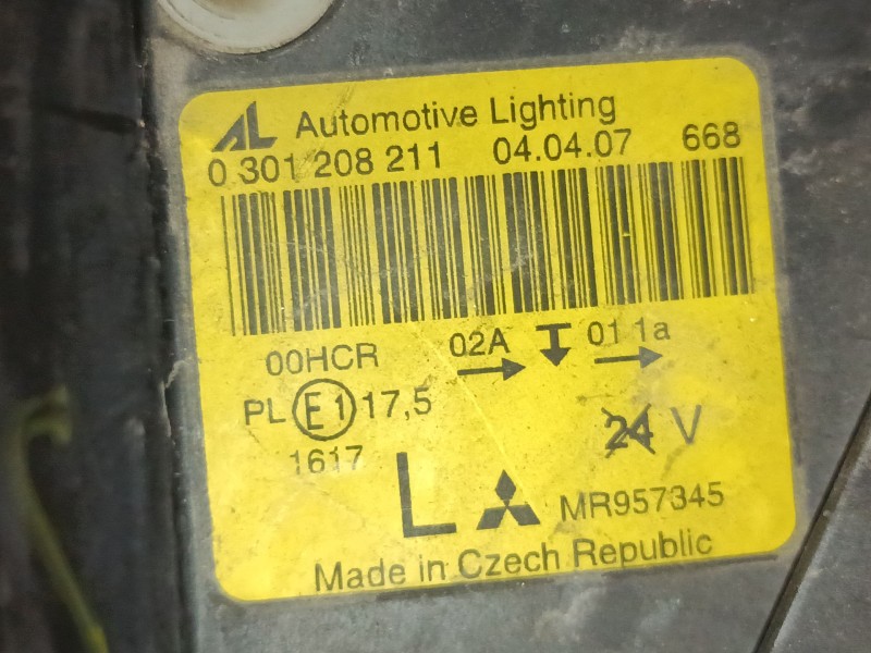Recambio de faro izquierdo para mitsubishi colt vi (z3_a, z2_a) 1.1 (z31a, z32a) referencia OEM IAM   