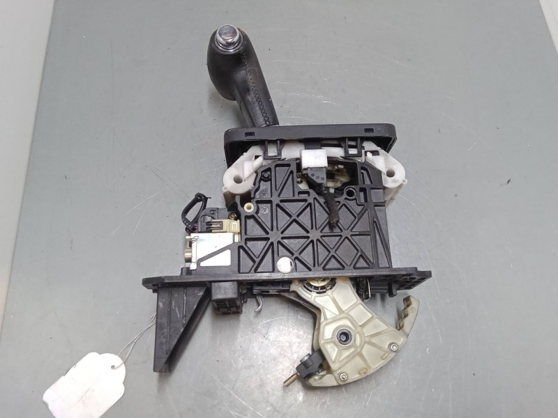 Recambio de palanca cambio para volkswagen touareg (7la, 7l6, 7l7) 2.5 r5 tdi referencia OEM IAM 7L6713203D3X1  