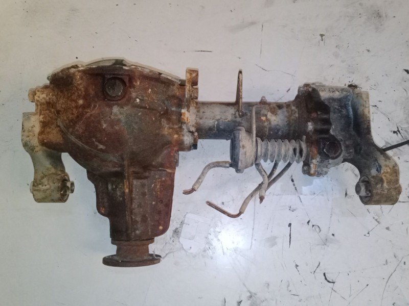 Recambio de diferencial delantero para mitsubishi montero io i (h6_w, h7_w) 1.8 gdi (h66w, h76w) referencia OEM IAM MR377539  